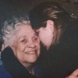 Meet your Posher, Caitlin